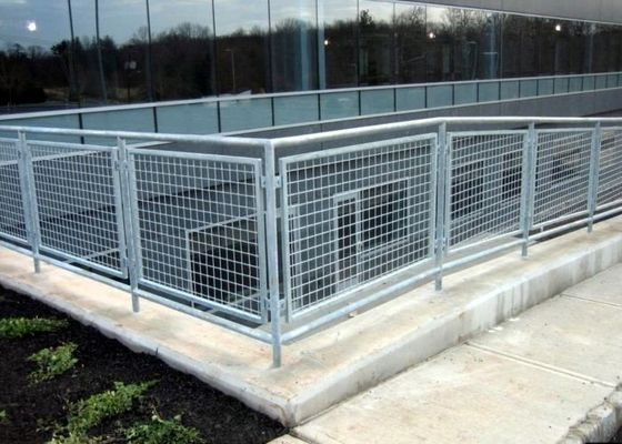 Het vierkante Openingenroestvrije staal galvaniseerde Gelast Mesh For Stair Railings