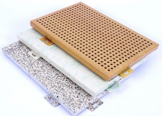 Antivochtigheid Geperforeerde de Plaatfluorocarbon van de Aluminiumvoorgevel Deklaag