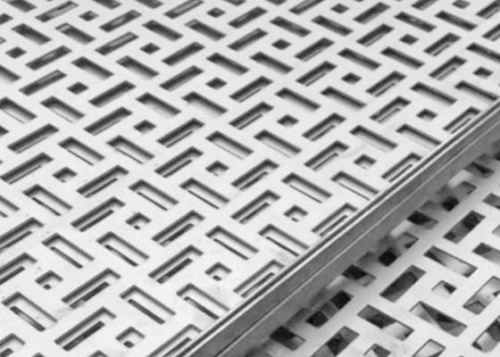 0.2mm-10mm dikte roestvrij staal geperst metaalplaat met aangepaste gatenpatronen voor industriële apparatuur en filters