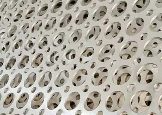 Metalen plaat met een vermogen van meer dan 10 mm