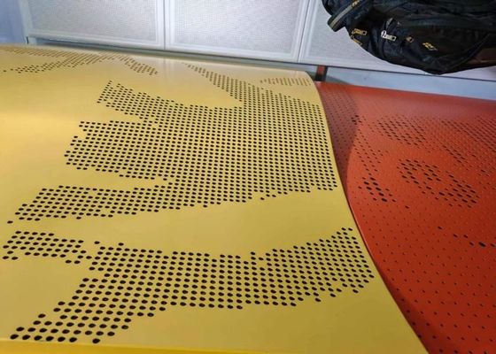 530mmX2000mm geperst plaat metaal voor stevig en duurzaam klimkader
