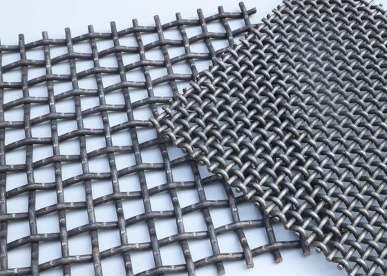 High Tensile Spring Steel Woven Wire Mesh Screen voor 30° 180° Hook Type And Long Slot