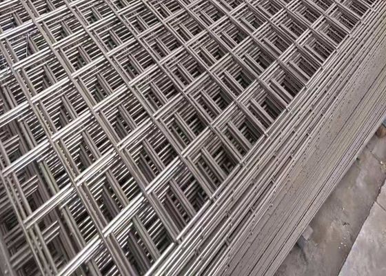 Gegalvaniseerd gelast draadnet voor industriële toepassingen dat duurzaamheid en levensduur verzekert