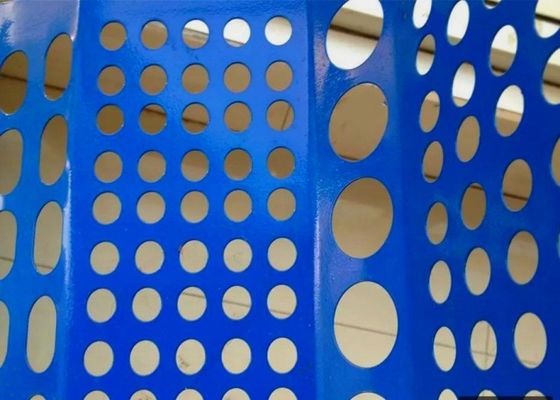 Perforated Metal Mesh met op maat gemaakte gatvormen en oppervlaktebehandelingen