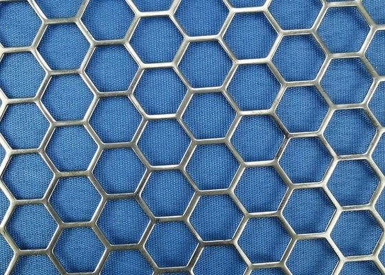 Op maat gemaakte geperforeerde mesh panelen met kleur en coating opties