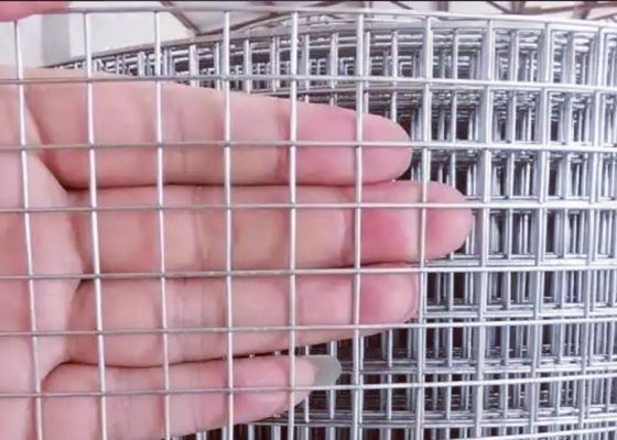 Zware gelaste gaasrolletjes van 1' x 1' met roestvrijstalen ijzerdraad